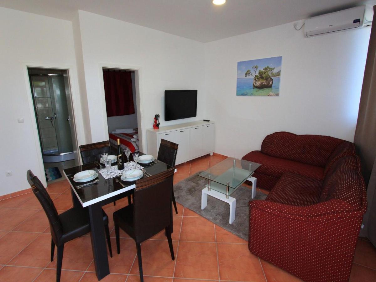 Apartments Nero Нови Винодолски Екстериор снимка